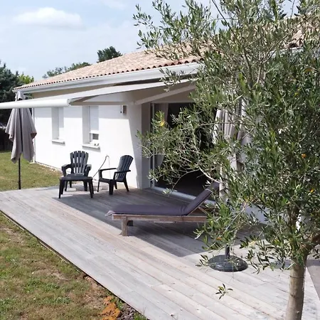 Villa Au Bord De La Leyre Salles (Gironde)